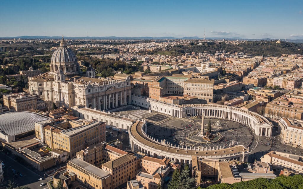 Vatikanstadt und Vatikanische Museen - Luftaufnahme
