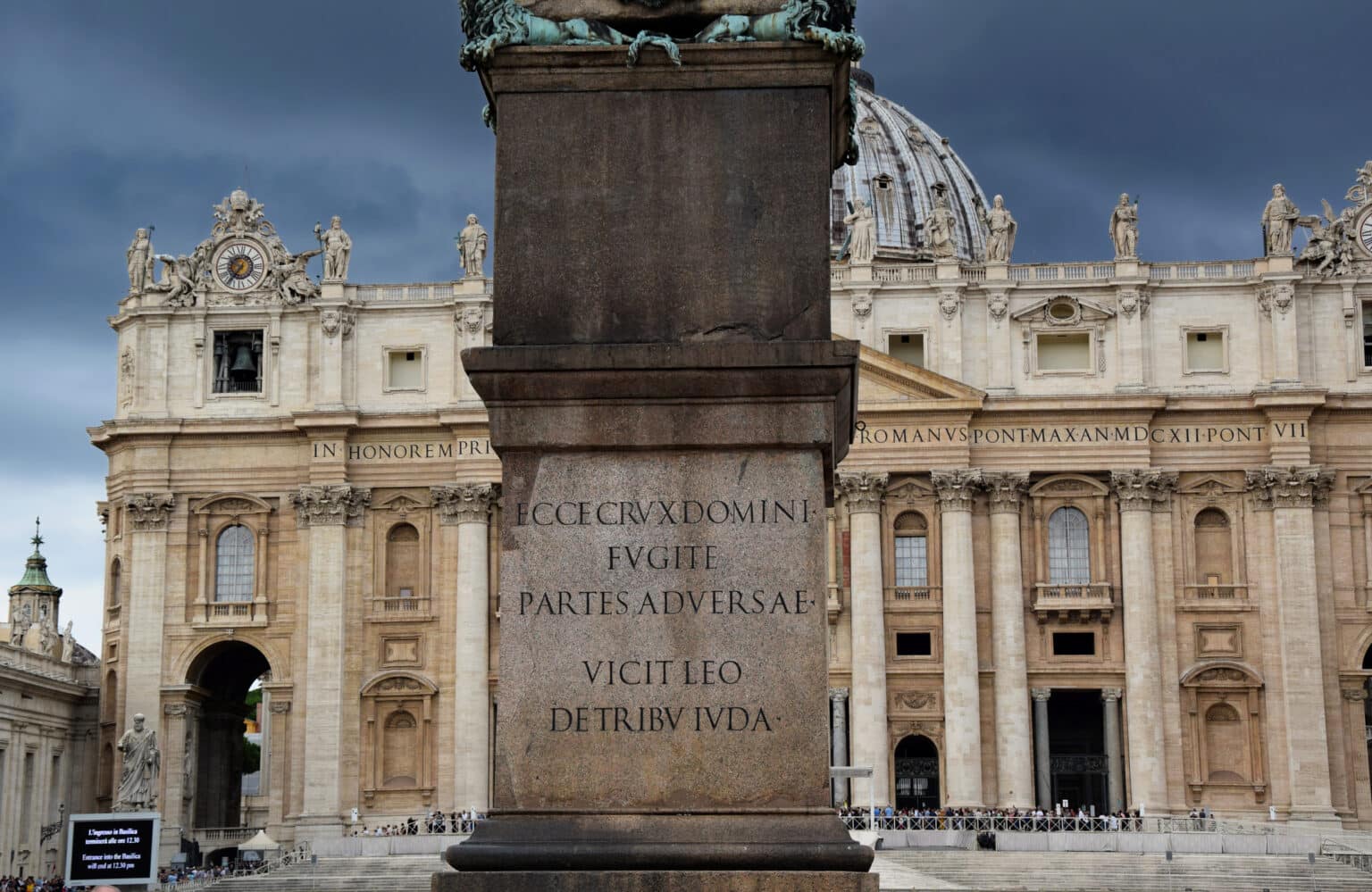Vatikanischer Obelisk Ein Monument zwischen Antike und Moderne